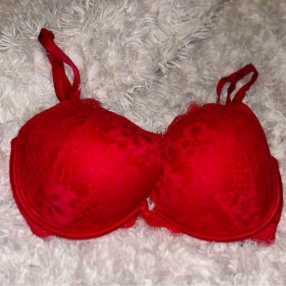 Luxe Red VS Lace-Trimmed Bra 32DDD Victoria secret - Picture 1 of 5